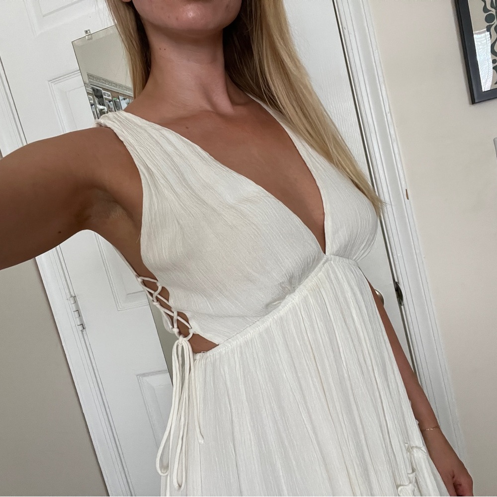 White dress by Cotton Candy - Picture 6 of 9